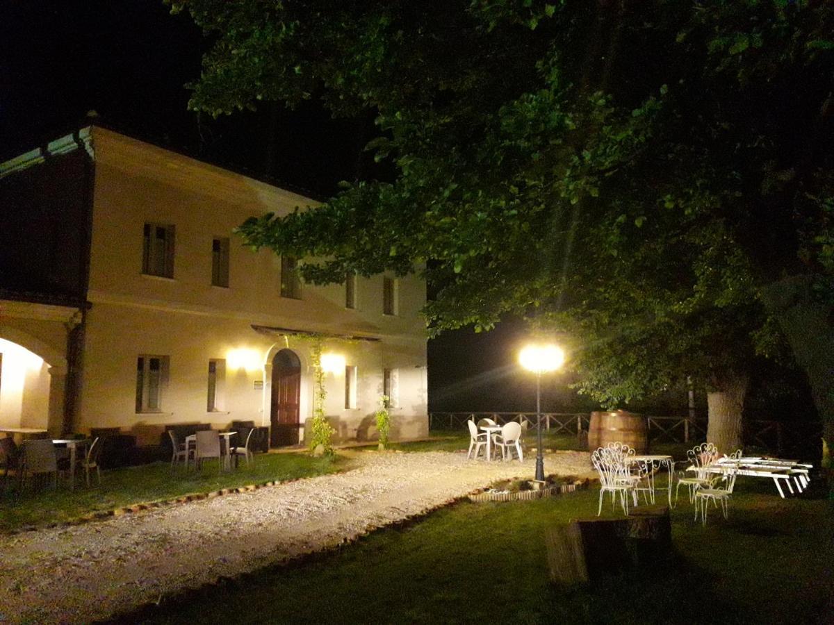 Villa Marietta Country House - Marche Монтемаджоре-аль-Метауро Экстерьер фото